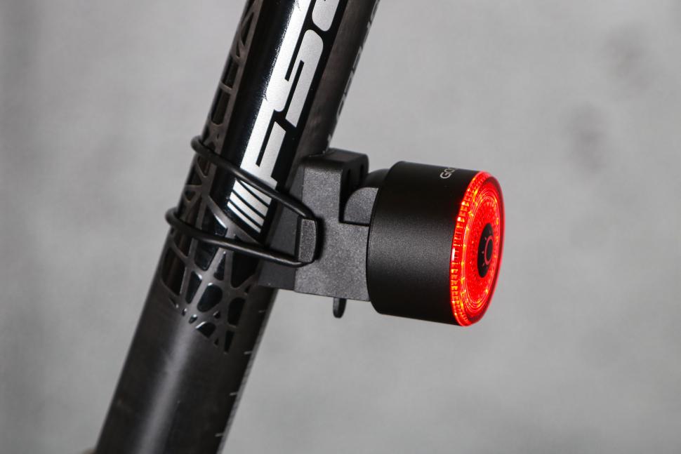 2023 Gaciron Smart Brake Bike Tail light LOOP-100 - side.jpg