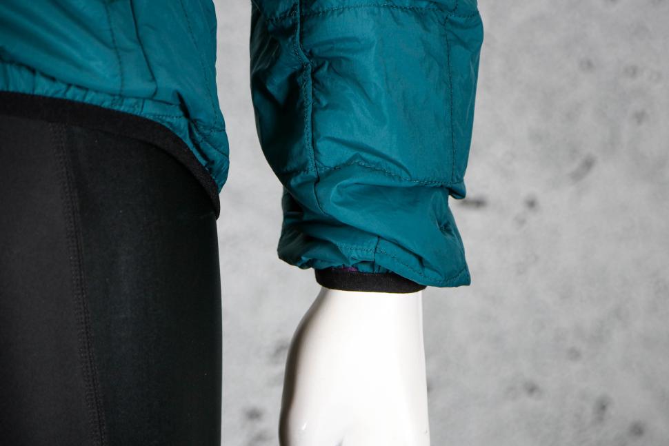 2023 Galibier Liberte Insulated Packable Jacket - cuff.jpg