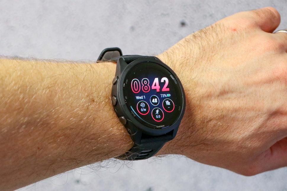 2023 Garmin Forerunner 265 - 1.jpg