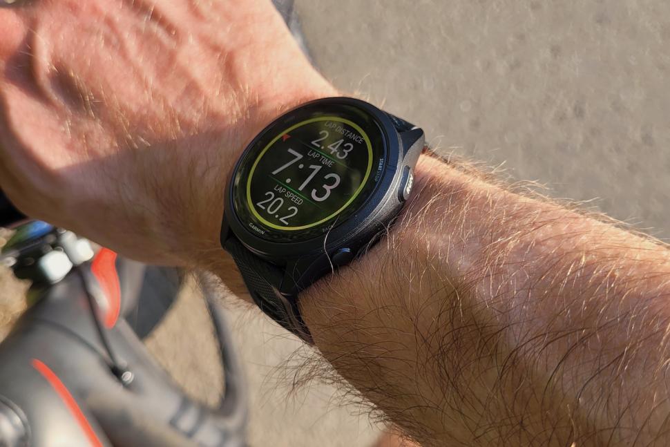 2023 Garmin Forerunner 265_Sunny Activated.jpeg