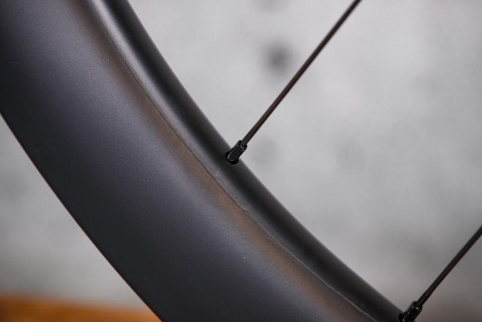 2023 Giant SLR 2 50 Disc WheelSystem - spoke nipple 1.jpg