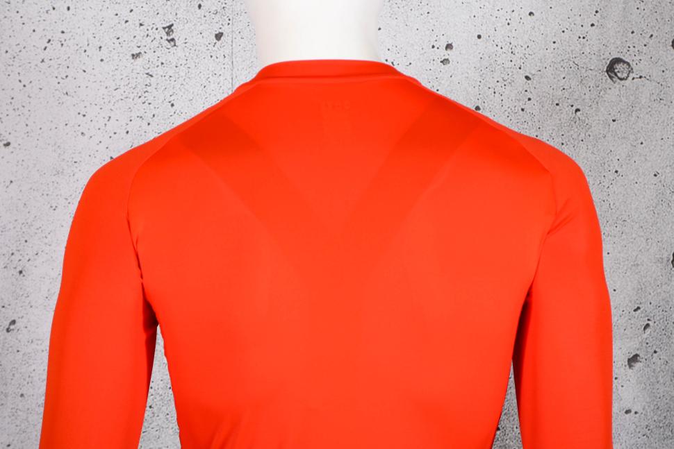 2023 Gore Torrent Long Sleeve Jersey - shoulders.jpg
