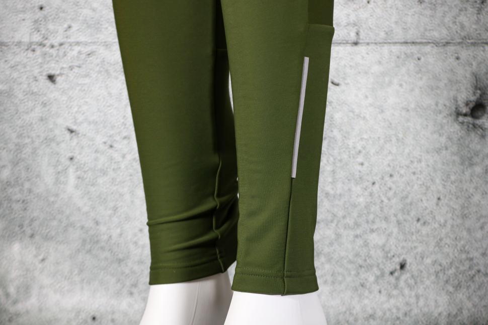 2023 GOREWEAR Progress Thermo Bib Tights+ Womens - ankles.jpg