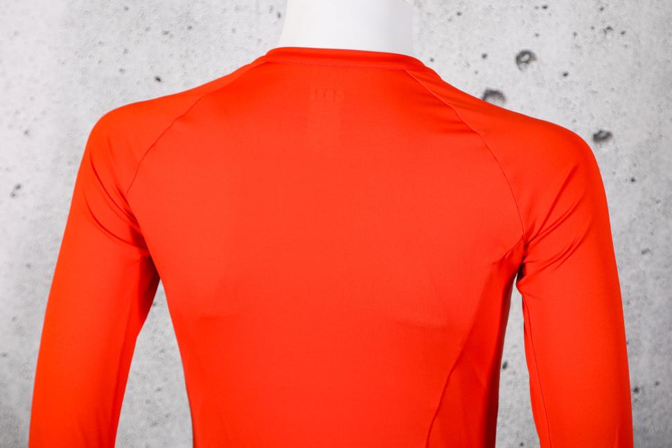 2023 GOREWEAR Torrent Long Sleeve Jersey Womens - shoulders.jpg