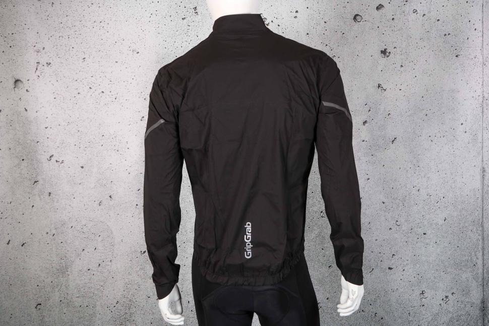 2023 GripGrab Lightweight Waterproof Jacket - back.jpg