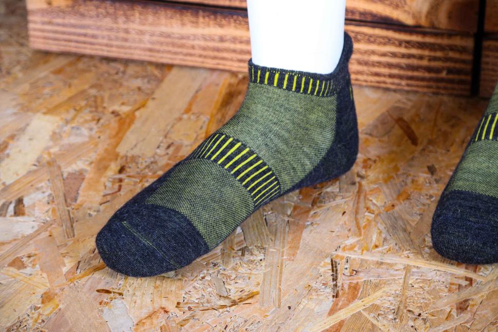2023 Howies Gary Merino Wool Socks 2.jpg