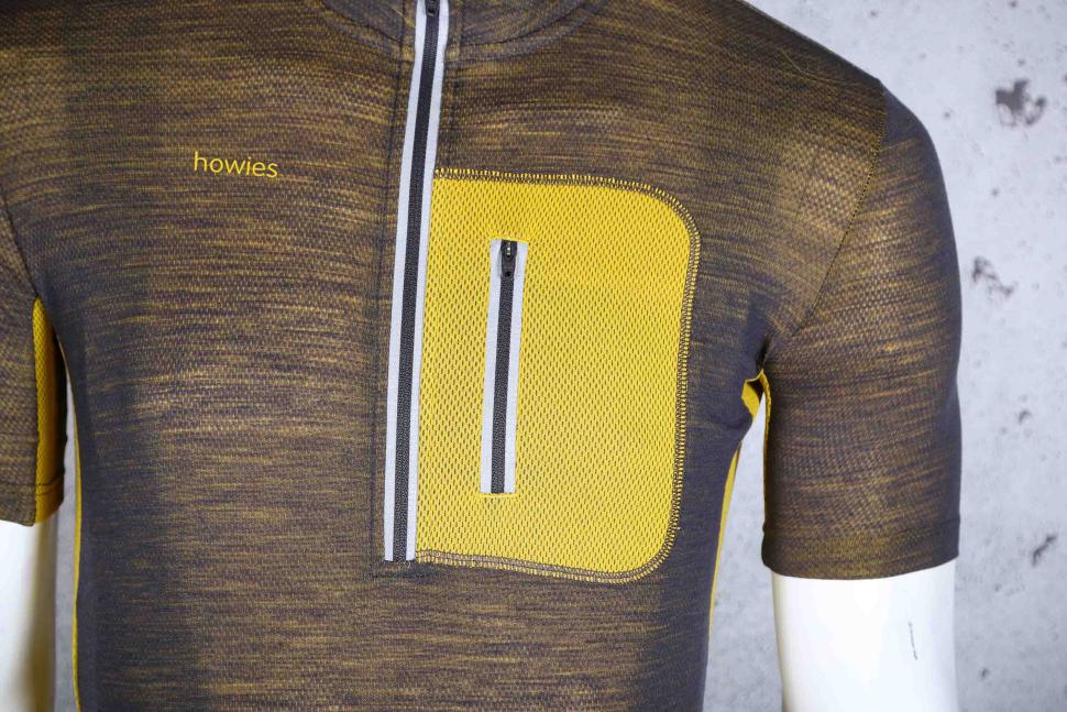 2023 Howies Mens Doull Short Sleeve Cycle Jersey - chest pocket.jpg
