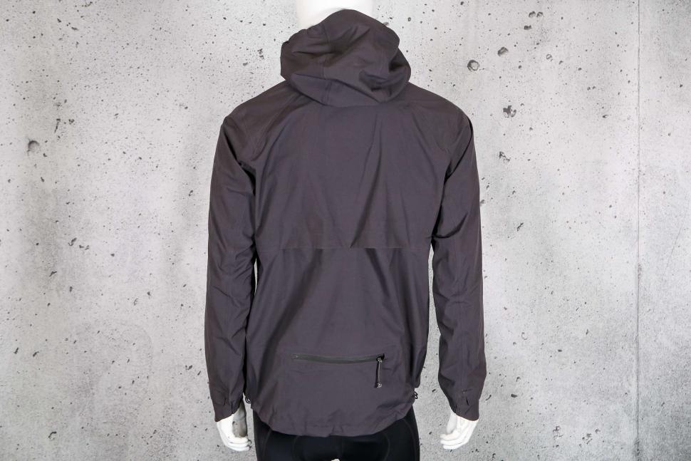 2023 Jack Wolfskin Bike Commute Mono Jkt M - back.jpg