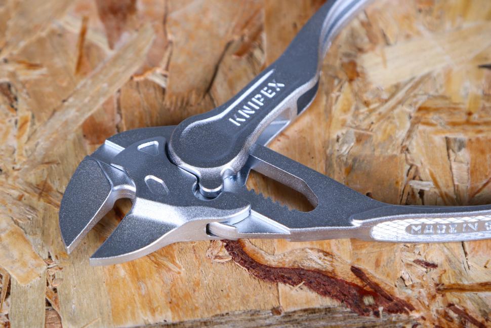 2023 KNIPEX Mini Wrench Pliers Steel Handle - 3.jpg
