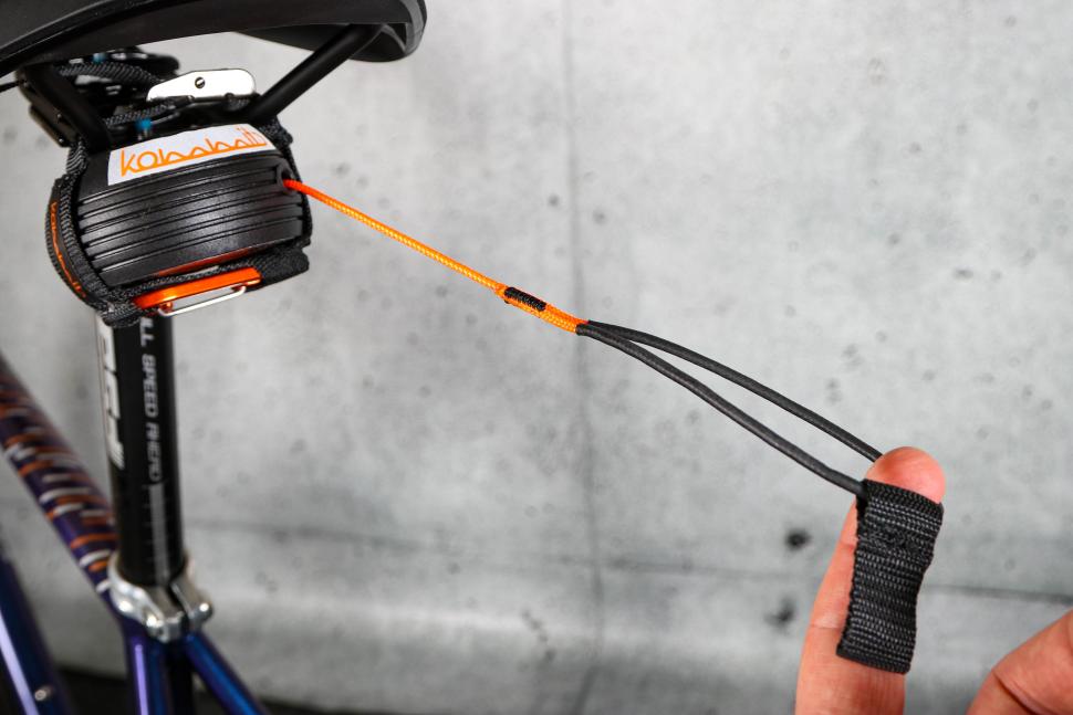 2023 Kommit Bike Towing System - 1.jpg