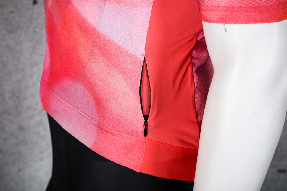 2023 Kostume EDIT002 Men&rsquo;s Short Sleeve Jersey - zip pocket.jpg