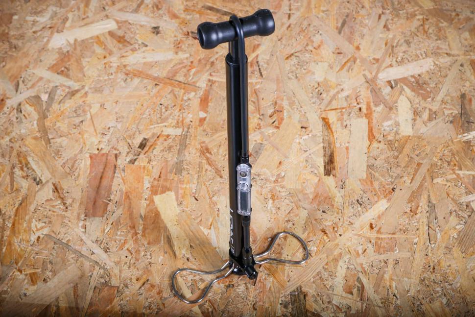 2023 Lezyne Digital Travel Floor Drive - 1.jpg