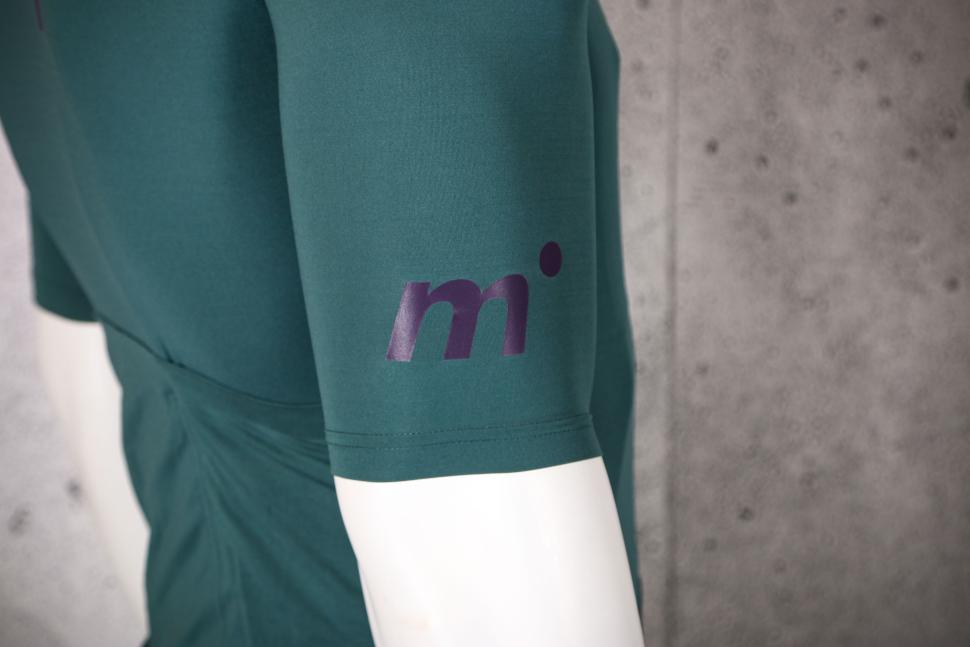 2023 MAAP Training Jersey - cuff.jpg