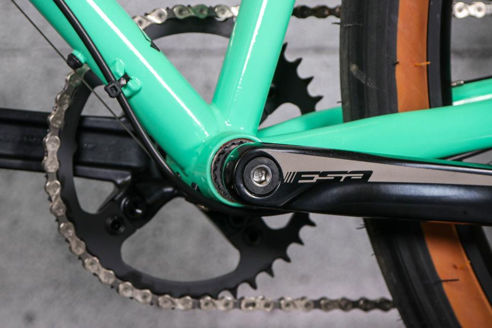 2023 Marin Nicasio+ - bottom bracket.jpg