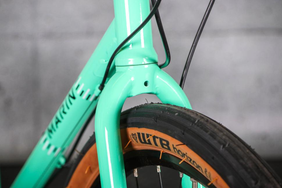 2023 Marin Nicasio+ - fork clearance.jpg