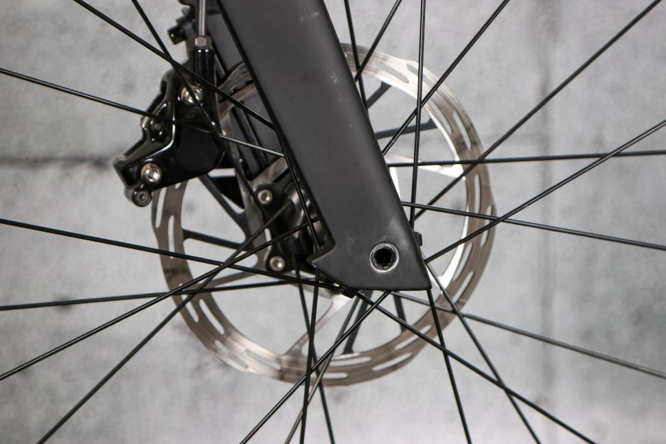 2023 Merida Reacto 7000 - fork detail.jpg