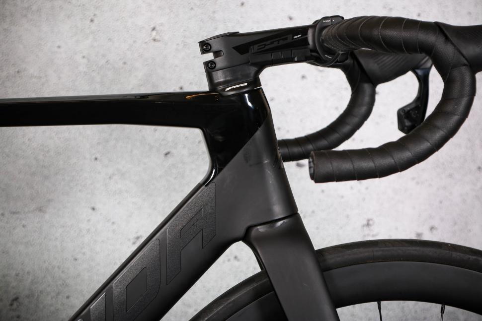 2023 Merida Reacto 7000 - head tube.jpg