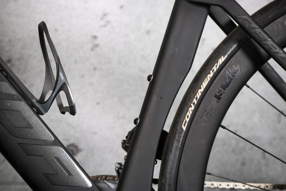 2023 Merida Reacto 7000 - seat tube shape.jpg