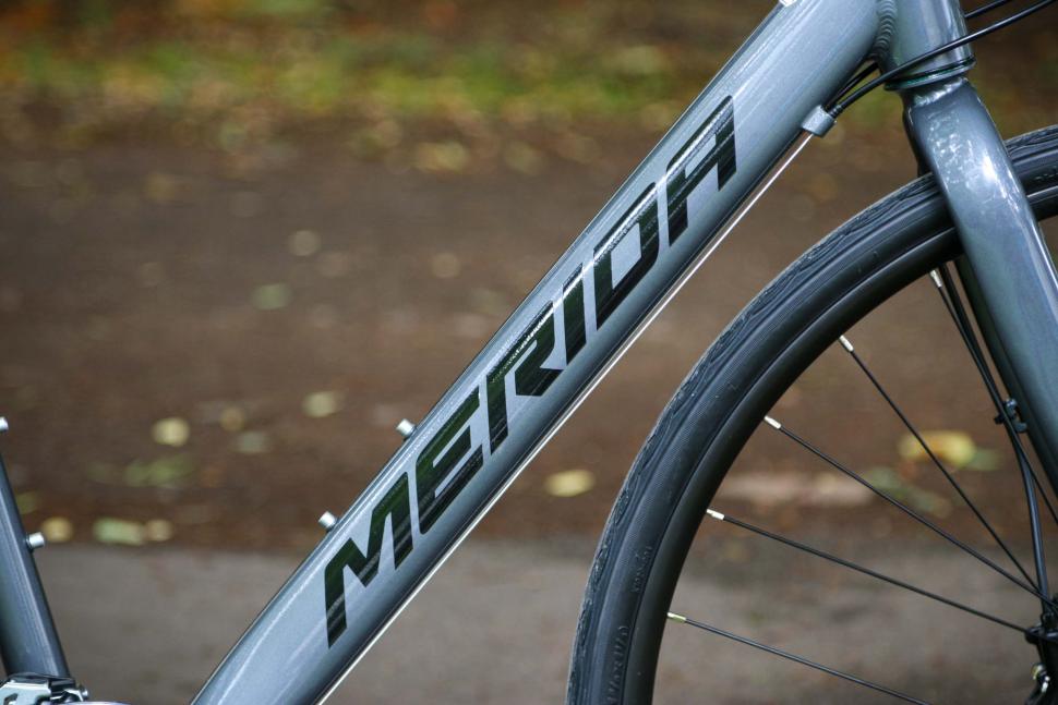 2023 Merida Speeder 20D - down tube.jpg
