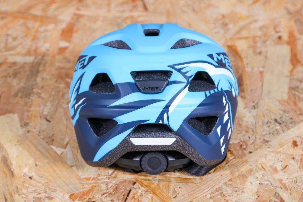 2023 Met Eldar Kids helmet - back.jpg