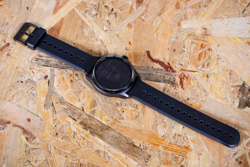 2023 Mobvoi Ticwatch Pro 5.jpg