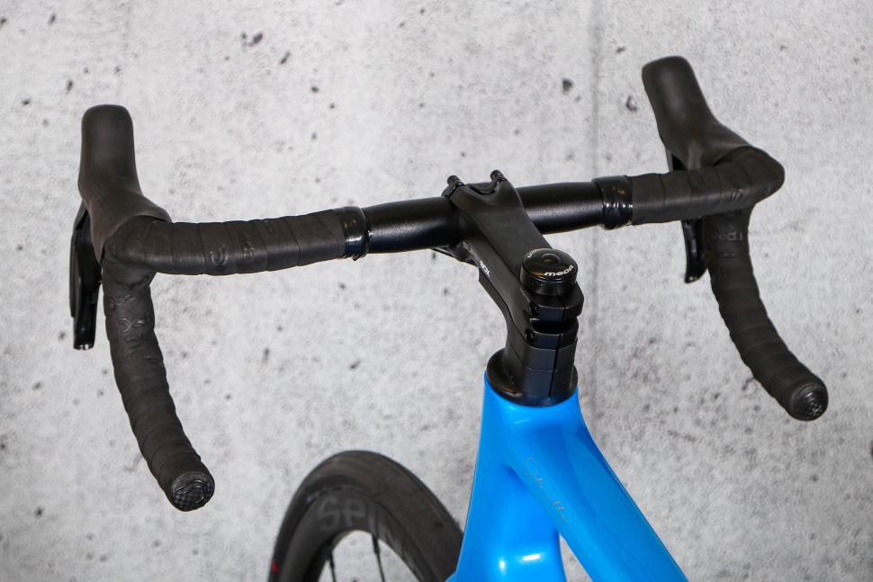 2023 Moda Stretto - bars 3.jpg