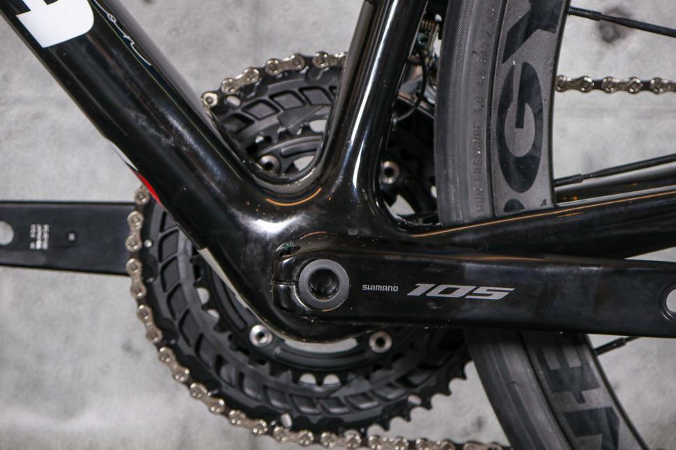 2023 Moda Stretto - bottom bracket.jpg