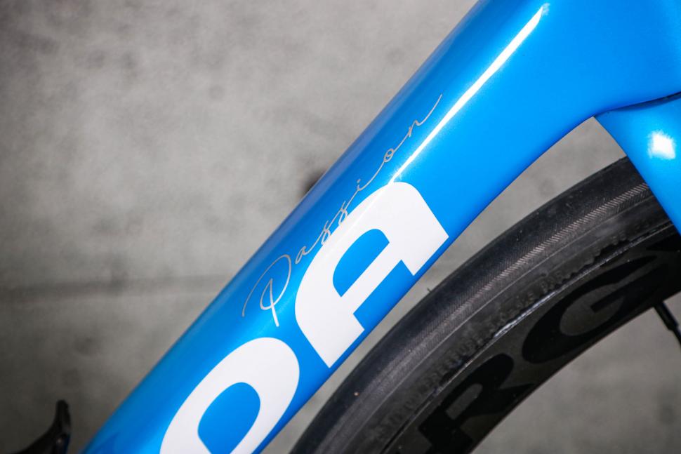 2023 Moda Stretto - downtube detail.jpg