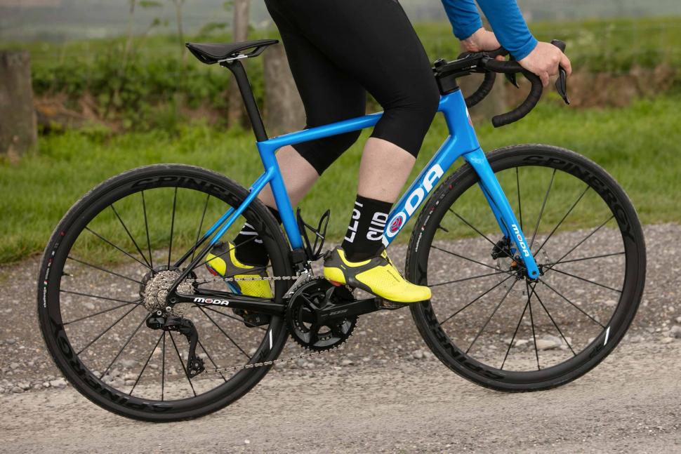 2023 Moda Stretto - riding 3.jpg
