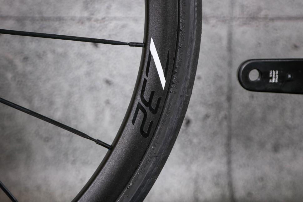2023 Moda Stretto - rim.jpg