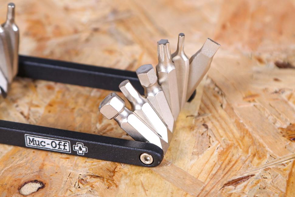 2023 Muc-Off 17 in 1 Multi Tool - tools 2.jpg