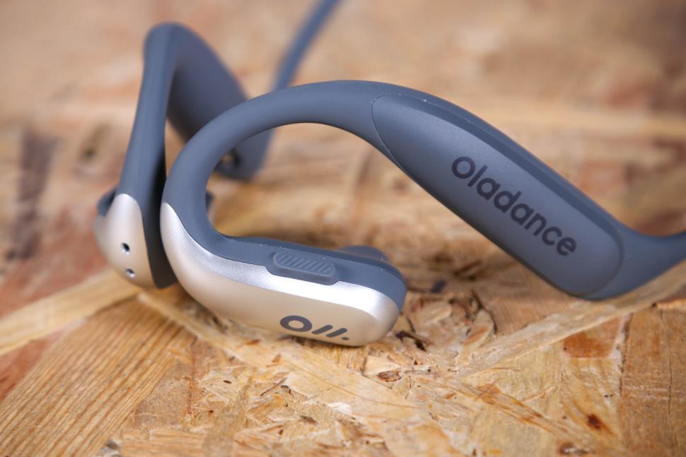 2023 Oladance OWS Sports headphone - button.jpg