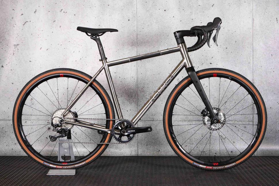 2023 Orro Terra Ti GRX800 - 1.jpg