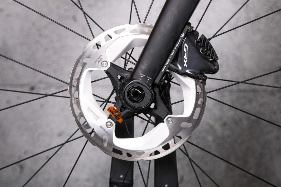 2023 Orro Terra Ti GRX800 - front disc brake.jpg