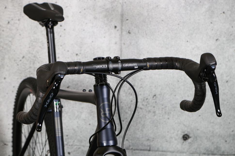 2023 Orro Terra X GRX400 - bars 1.jpg
