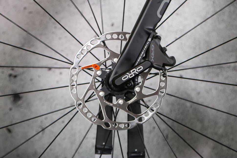 2023 Orro Terra X GRX400 - front disc brake.jpg