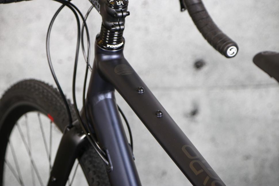 2023 Orro Terra X GRX400 - top tube.jpg