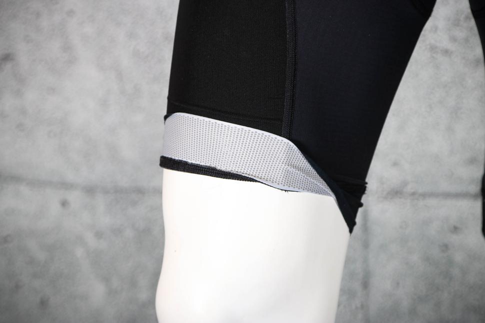2023 Pactimo Men's Range Vector Cargo Bibs - cuff gripper.jpg