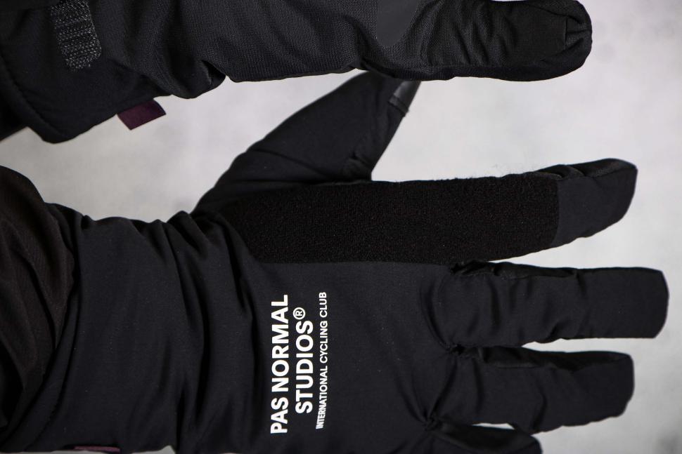 2023 Pas Normal Studios Logo Deep Winter Gloves - back detail.jpg