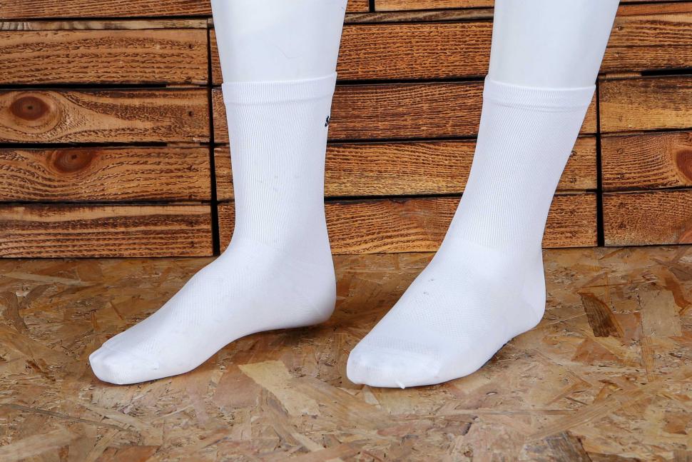 2023 Pas Normal Studios Solitude Socks - 1.jpg