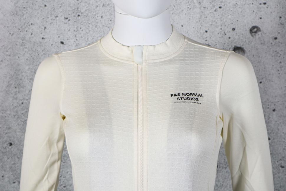 2023 Pas Normal Studios Women's Escapism Wool Long Sleeve Jersey - chest.jpg