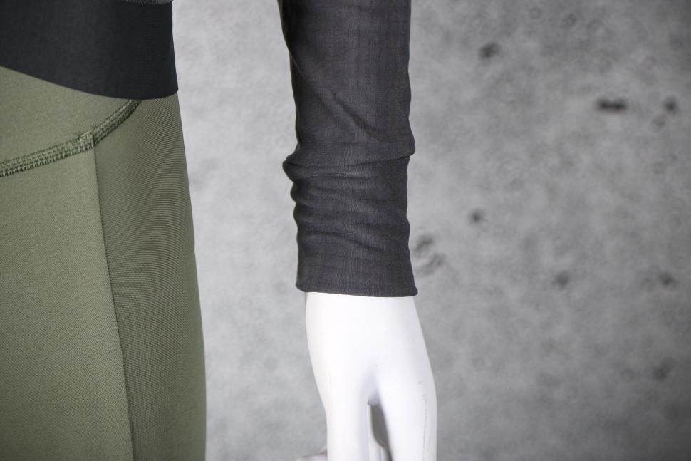 2023 Pas Normal Studios Women's Essential Long Sleeve Jersey - cuff.jpg