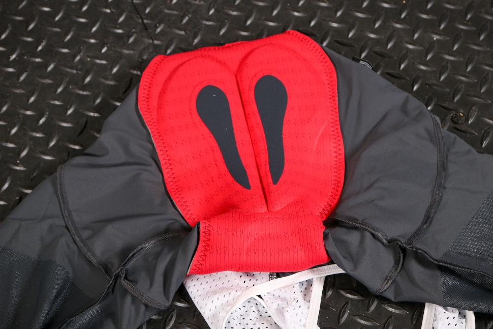 2023 Pedla SuperFIT Bib Shorts Stormy - chamois.jpg