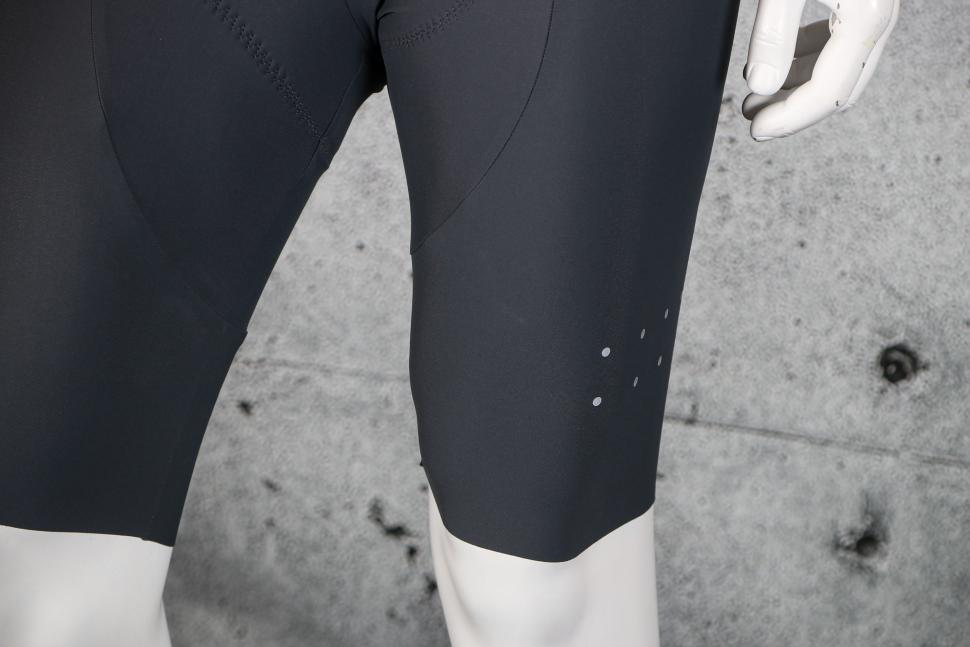 2023 Pedla SuperFIT Bib Shorts Stormy - cuff.jpg