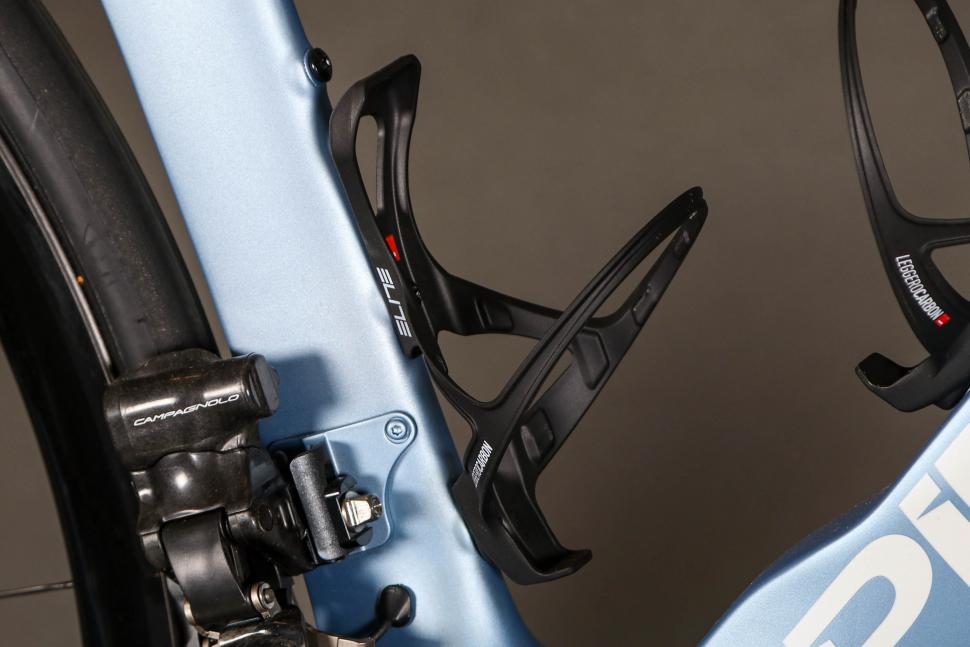 2023 Pinarello Dogma F Super Record EPS - bottle cage.jpg