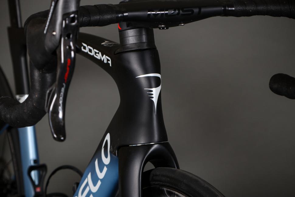 2023 Pinarello Dogma F Super Record EPS - head tube badge.jpg