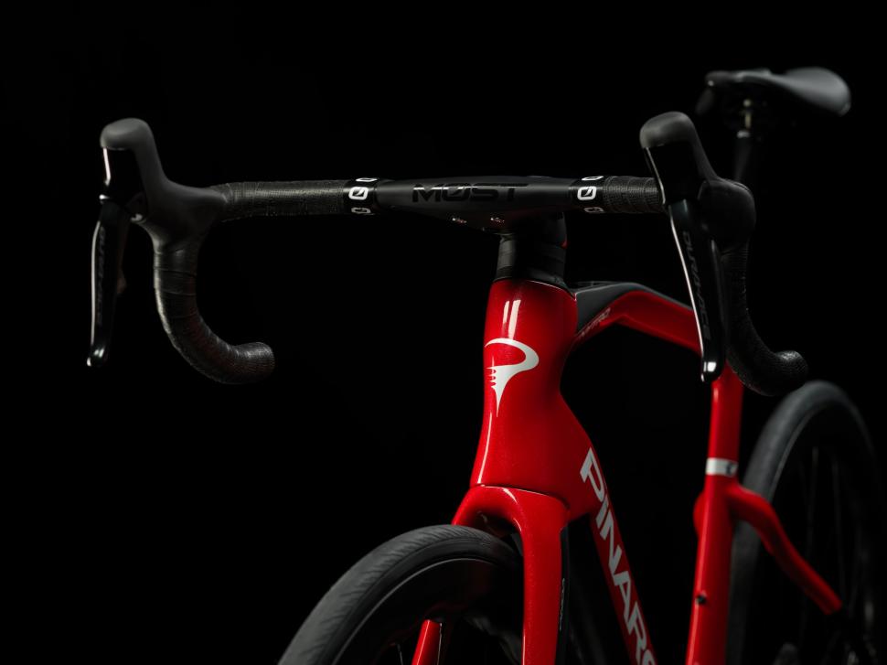 2023 Pinarello Nytro E-Road - 5.jpeg