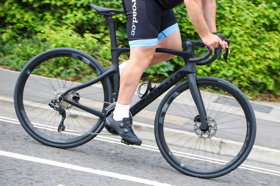 2023 Pinarello X3 105 Di2 - riding 3.jpg
