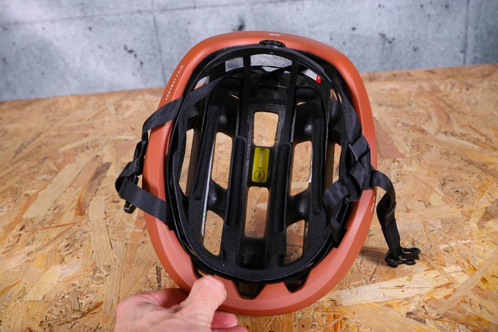 2023 Poc Ventral Air Mips - inside.jpg