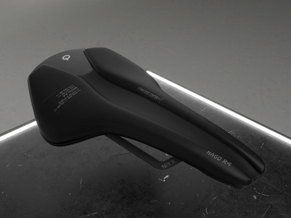 2023 Prologo Nago R4 saddle - 1 (1)